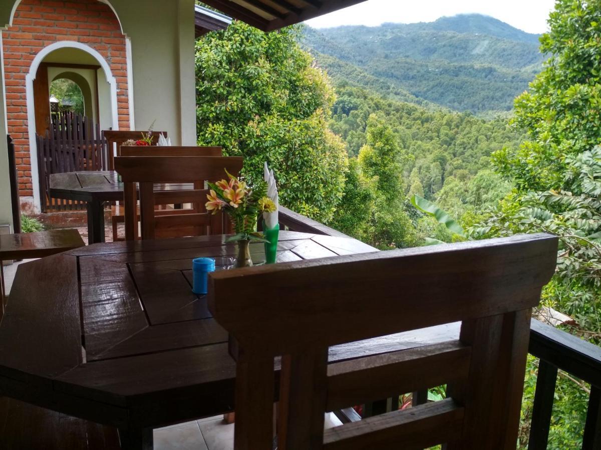 Made Homestay Munduk Екстер'єр фото