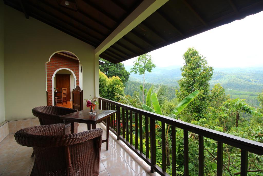 Made Homestay Munduk Екстер'єр фото