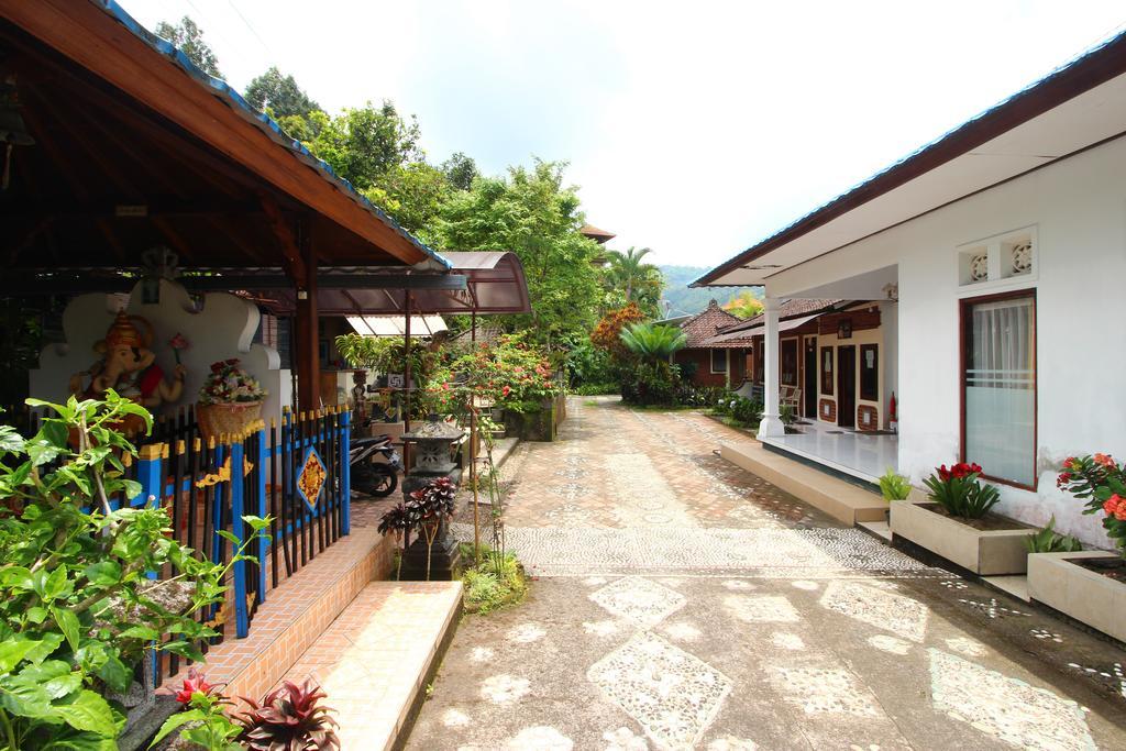 Made Homestay Munduk Екстер'єр фото