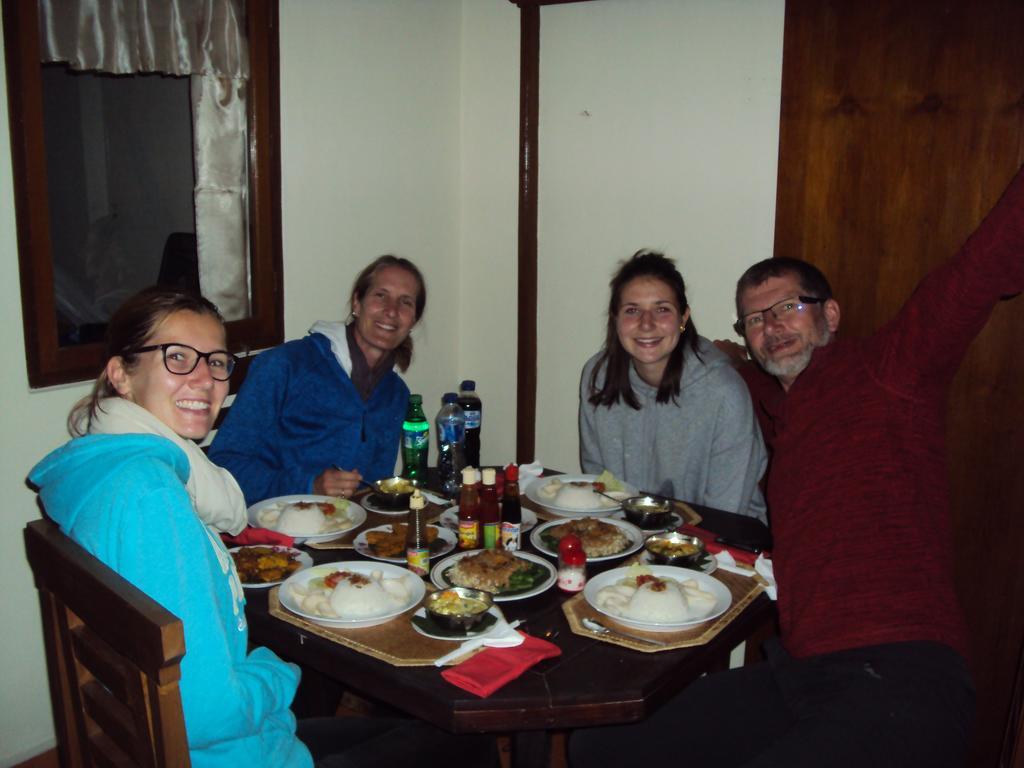 Made Homestay Munduk Екстер'єр фото